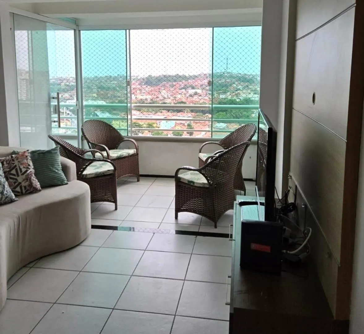 Apartamento De 2 Quartos Em Fortaleza Pertinho Da Beira Mar